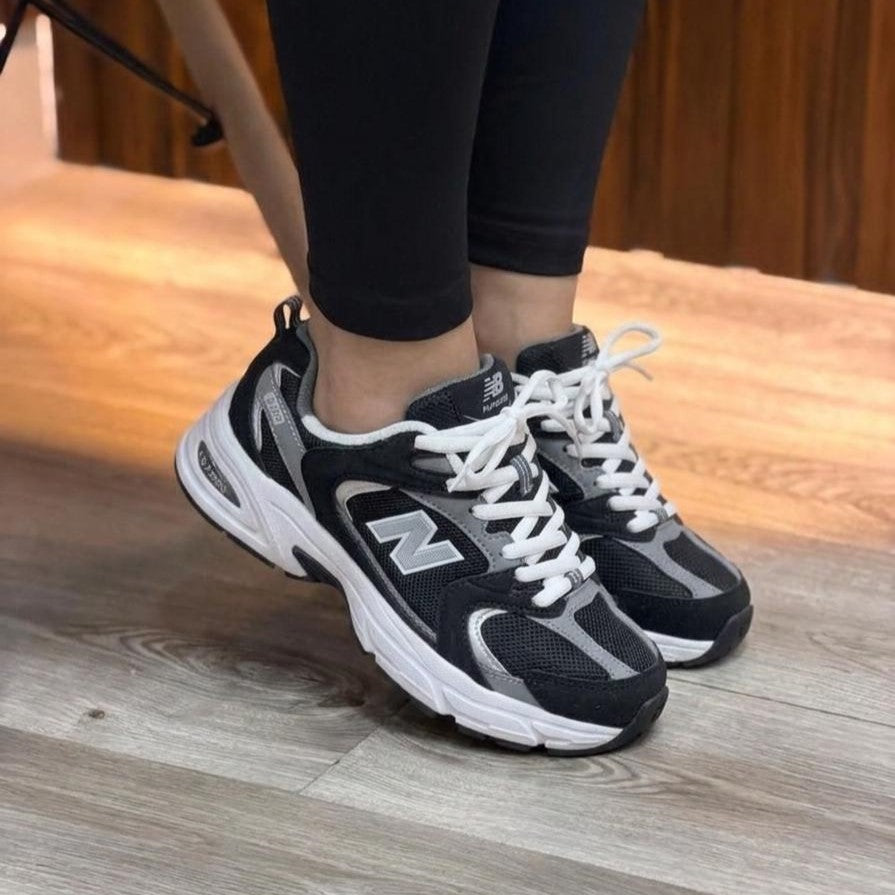 New Balance 530