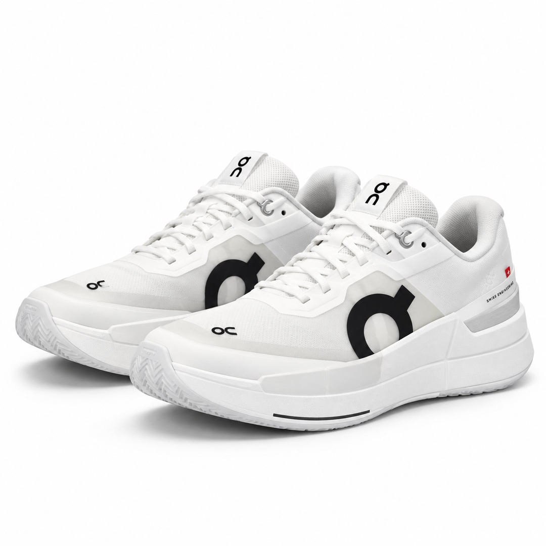 On THE ROGER Pro 2 All White – Mujer, par en tres cuartos
