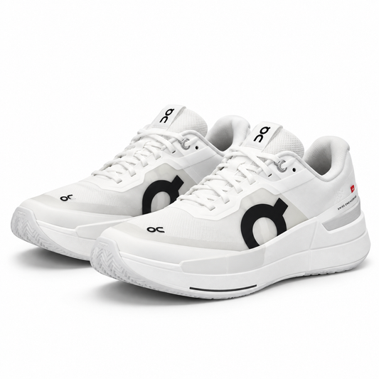 On THE ROGER Pro 2 All White – Mujer, par en tres cuartos