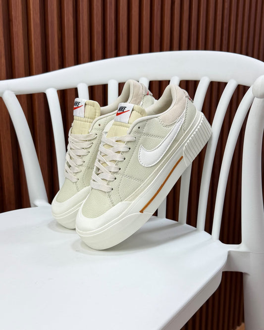 Nike Court Legacy