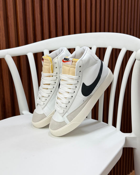 Nike Blazer